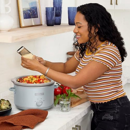 Crock-Pot 4.5 Quart Manual Slow Cooker – Macaroon Blue (S18S5)